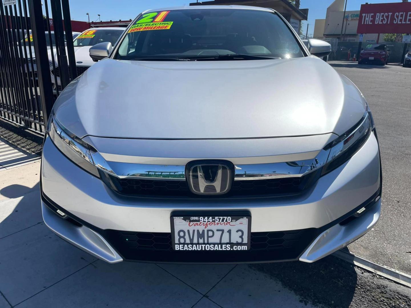 2021 SILVER /BLACK Honda Clarity Plug-In Hybrid (JHMZC5F14MC) with an 1.5L L4 DOHC 16V HYBRID engine, CVT transmission, located at 744 E Miner Ave, Stockton, CA, 95202, (209) 944-5770, 37.956863, -121.282082 - PLUS TAXES AND FEES - Photo#2